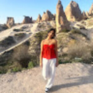 Meet your Posher, Sanjana